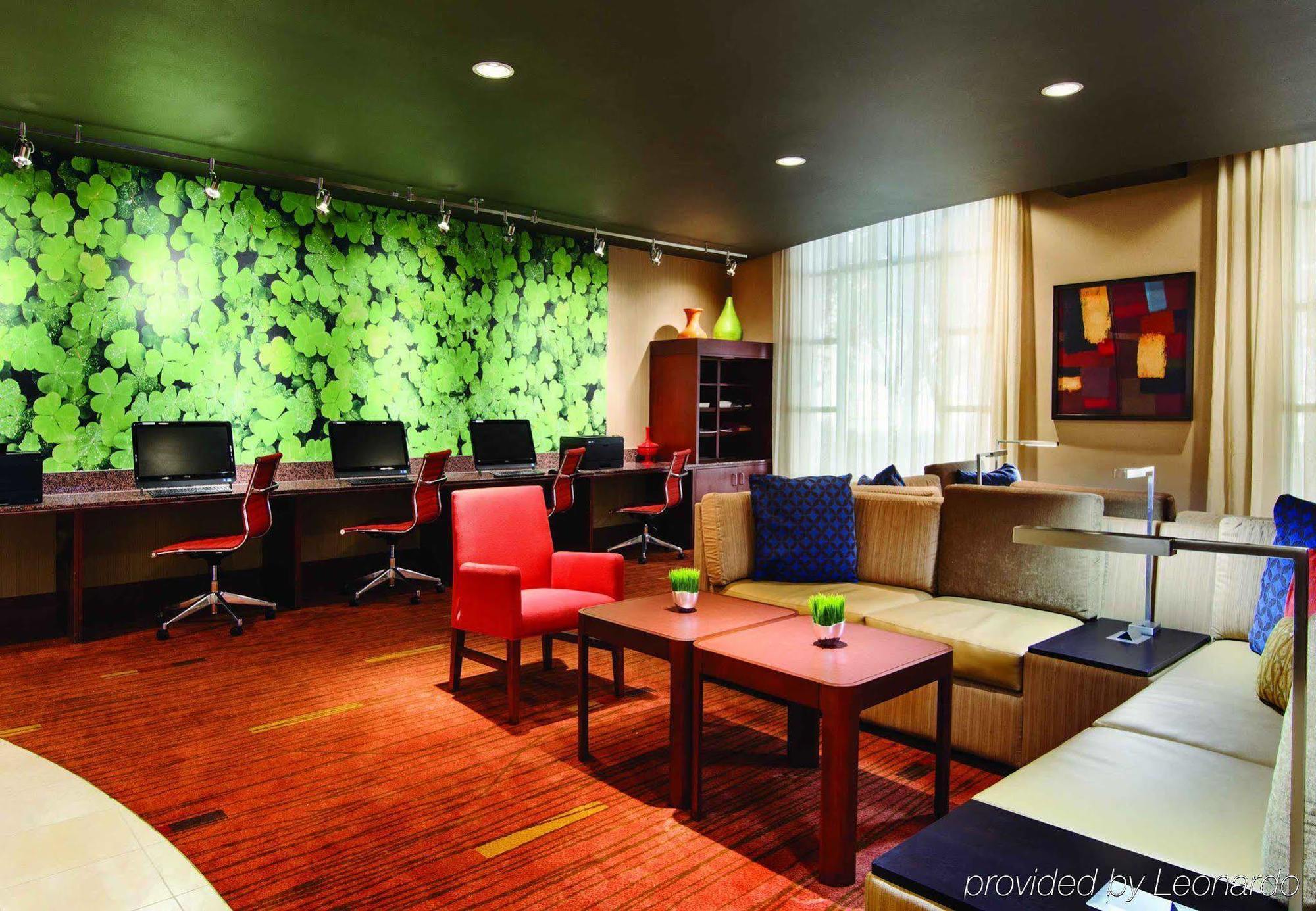 Courtyard By Marriott Oklahoma City Downtown Exterior foto